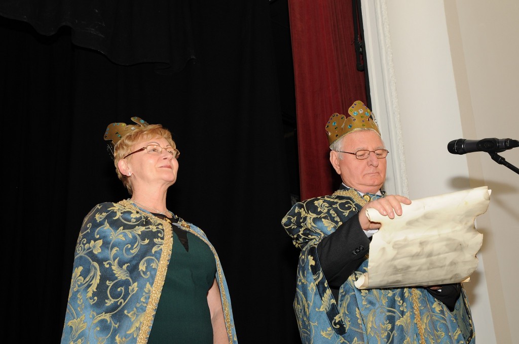 A farsang hercege és hercegnője megnyitja a bált  - Fotó: Pas Dezső