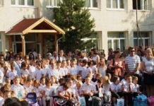 Az iskolaév első napja a Bárdos Lajos Általános Iskolában