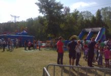 Ingyenesek az ugrálóvárak a Dunakeszifeszten