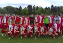 A Kinizsi nem rúgta ki edzőit!