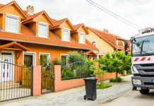 Szünetel a házhoz menő lomtalanítás