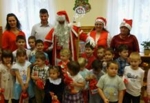 A polgármester volt a Mikulás segédje az Alagi Tagóvodában