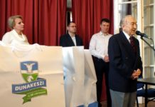 Tűzoltók támogatják a dunakeszieket