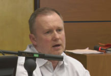 Betelt a pohár az alpolgármesternél a testületi ülésen