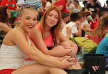 Gyönyörű lányok, tomboló férfiak – így szurkolt Dunakeszi