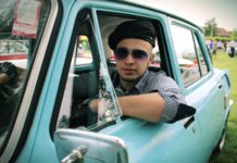 Golyó ütötte veterán autó a Katonadombon