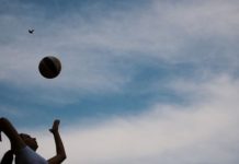 Gyermekek versenye – Strandröplabda bajnokság a Kesziröpinél