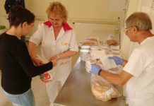 4900 adag ételt kaptak a szünidőben a rászoruló gyerekek