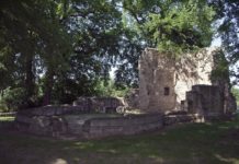 Megújul az Alagi templomrom környezete