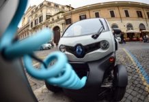 Elektromos töltőállomásra pályázik Dunakeszi