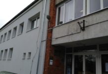 Koccintottak az új hivatali épületre