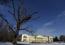 Bezárják a fóti gyermekvárost