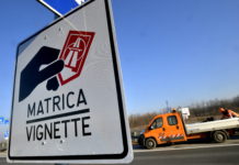 Hétfőtől már kell a 2018-as matrica a sztrádákon