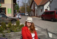 Fura, de van, aki minden nap olvas verset