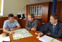 A kézbesítőkre fogja a posta a gyenge szolgáltatását