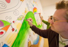 Felfedeznivaló az új orvosi rendelő fala