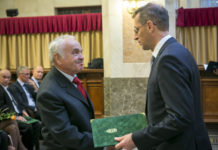 Miniszteri kitüntetést kapott a büszke dunakeszi szakember