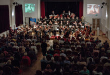 Az időjárás sem tudott kibabrálni a komolyzene kedvelőivel