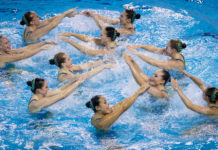 Nem is sejti, hogy hová teszik a tartalék orrcsipeszt a szinkronúszók