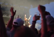 Egy gombostűt sem lehetett leejteni a TNT nagykoncerten