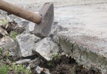 Járdafelújítás a Széchenyi utcában