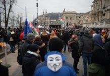 Egy dunakeszi férfi támadt rá az ECHO TV stábjára