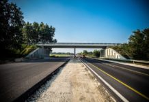 Az M2-es meghosszabbításáról tárgyalna a kormány