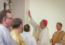 Béke és megbocsájtás – Újraszentelték a Szent Imre templomot