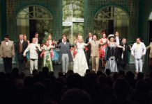 Csárdáskirálynő Dunakeszin – jegyrendelés, időpontok, érkezés