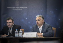 Félmillió forint minden egészségügyi dolgozónak