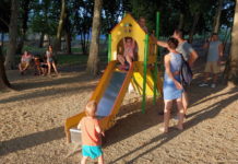 Program program hátán a dunakeszi Duna-parton