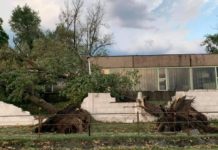 Megbénult a vonatközlekedés a vihar miatt