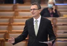 Rétvári Bence is elkapta a vírust