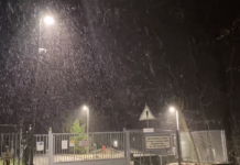 A Kékesen éjjel szakadt a hó, Zabaron mínusz 8 fok volt