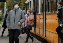 Mától életbe lépett a kijárási tilalom – itt vannak a részletek