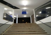 Fülharapós rablótámadás Dunakeszin