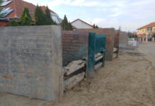 Hatalmas túrás, már jól látszik a csapadékvíz-elvezető csatorna építése