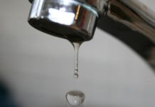 Több utcában elzárták a vizet Dunakeszin