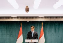 Lépcsőzetes nyitás, a számok függvényében