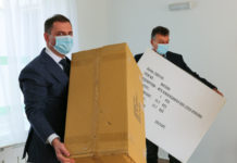 Labdacsomagokat kapott a dunakeszi óvoda