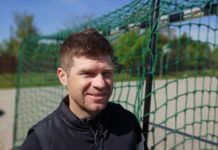 Dunakeszi játszótéren cserélt hálót a magyar sztárfocista