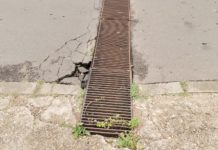 Az autósok miatt elégedetlenek a Fóti út környékén lakók