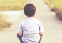 Meccset nézett, ezért nem figyelt rendesen unokájára a dunakeszi nagypapa