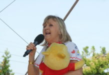 Mindörökké Halász Judit, a Feszten is együtt énekelt vele kicsi és nagy