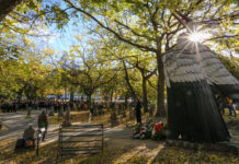 A hősökre emlékeztek, koszorúzás október 23-án Dunakeszin