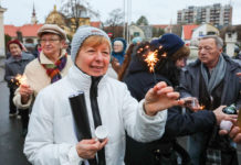 Pogácsa, Hungária és forralt bor, utószilvesztert tartottak a nyugdíjasok