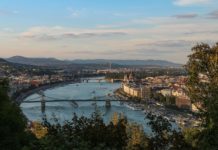 Hogyan írjuk helyesen a híres budapesti hidak neveit?