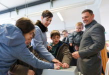 Sima kétharmada van a Fidesznek, Tuzson Bence több mint 5 százalékkal győzött