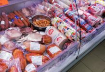 Zárva lesz a bót, mind meghalunk, ez tréfa, de húsvétkor csak szombaton tud bevásárolni