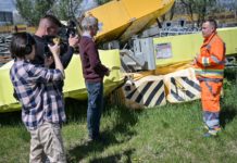 Akit egy kamion az árokba lökött, közutasok mesélnek az egyik legismertebb autós oldalnak